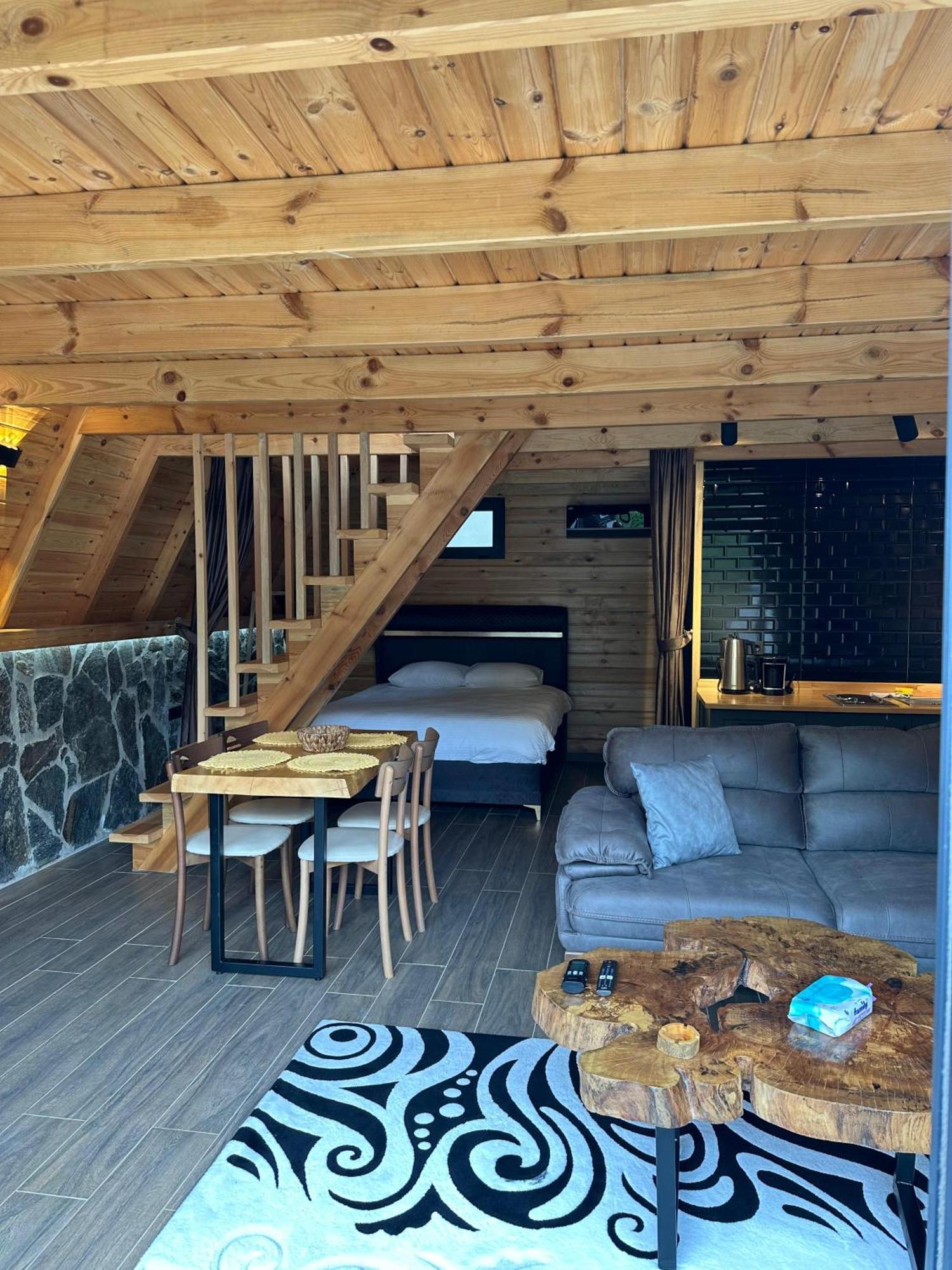 Bed and Breakfast Ruby Bungalov Dogal Yasam Evleri Pazar  Екстер'єр фото
