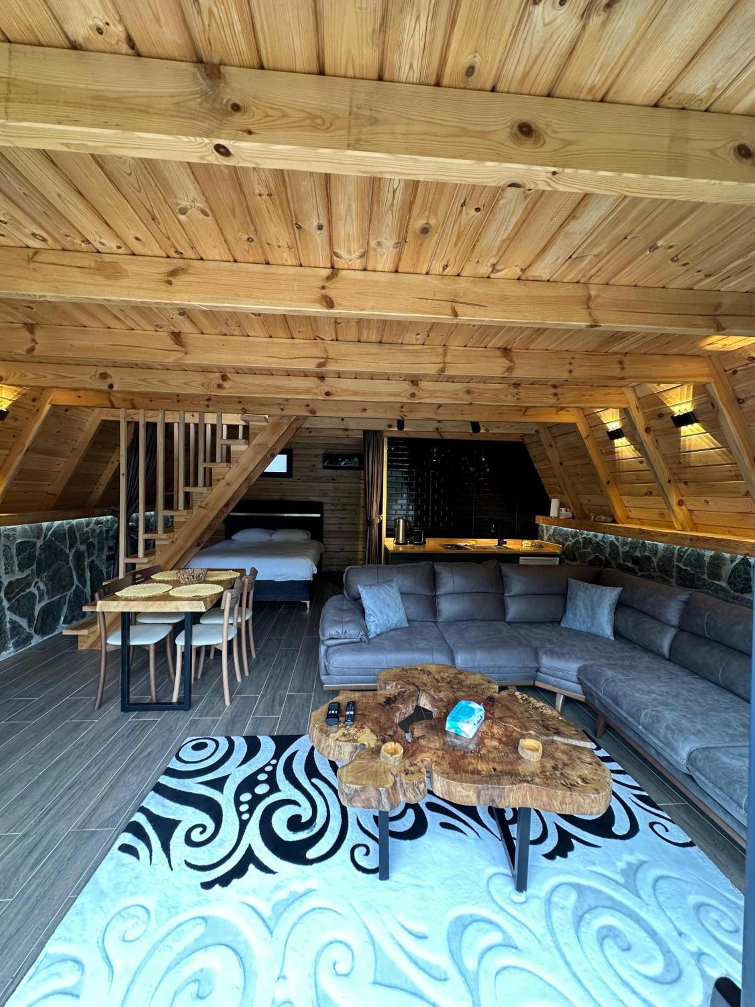 Bed and Breakfast Ruby Bungalov Dogal Yasam Evleri Pazar  Екстер'єр фото