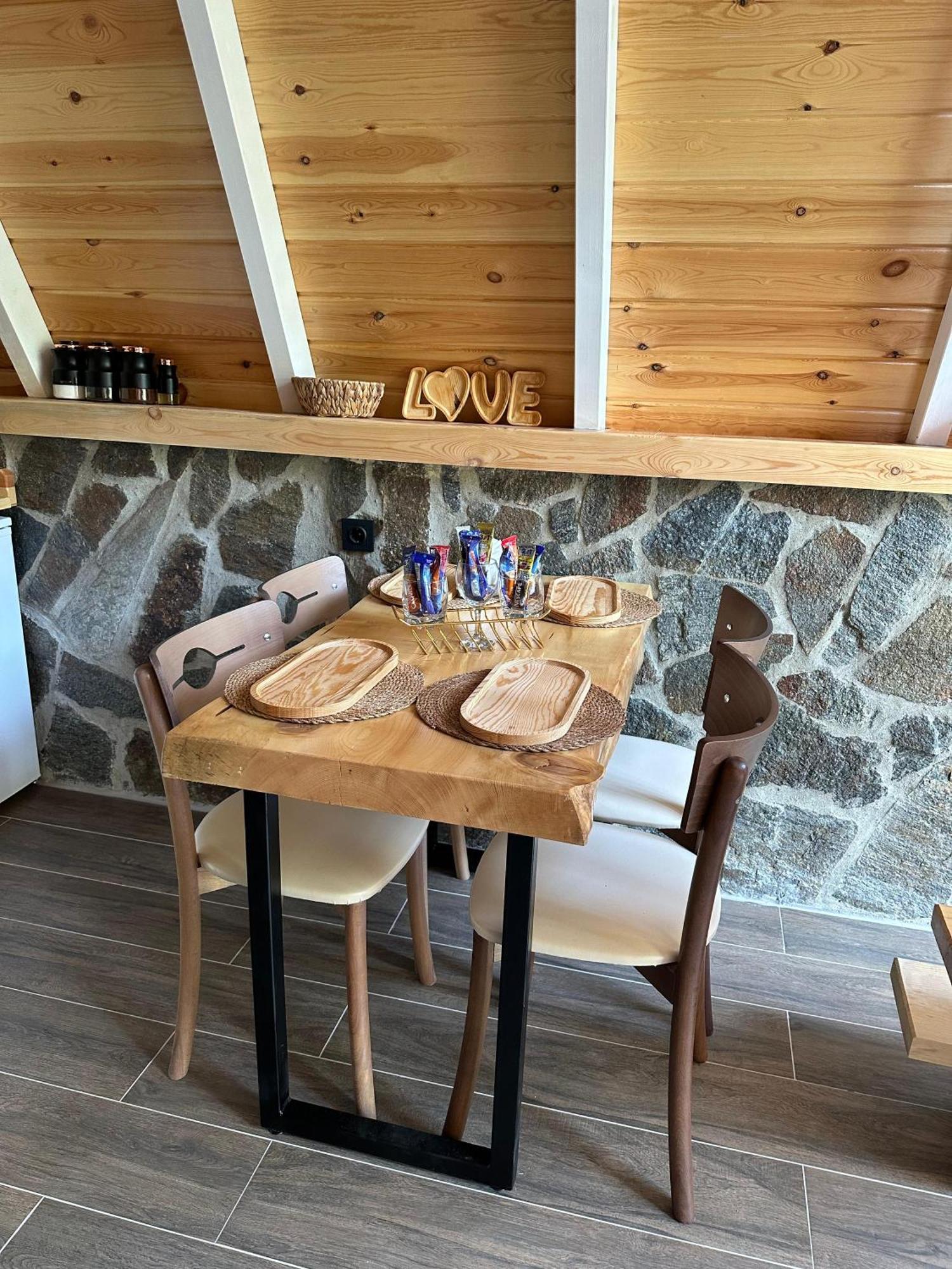 Bed and Breakfast Ruby Bungalov Dogal Yasam Evleri Pazar  Екстер'єр фото