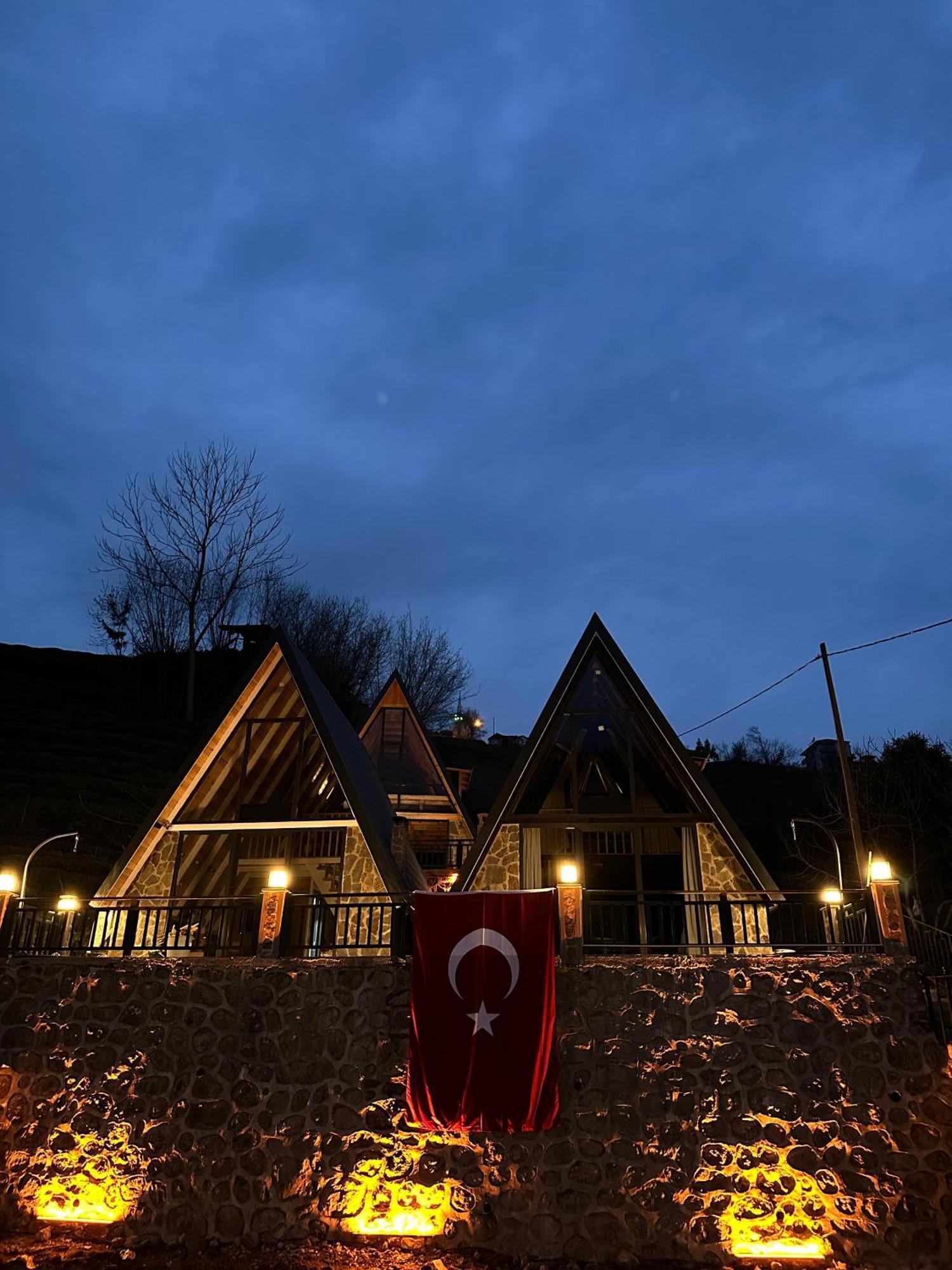 Bed and Breakfast Ruby Bungalov Dogal Yasam Evleri Pazar  Екстер'єр фото